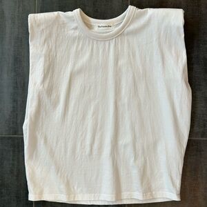 Frankie Shop Eva padded t-shirt, like new (small)